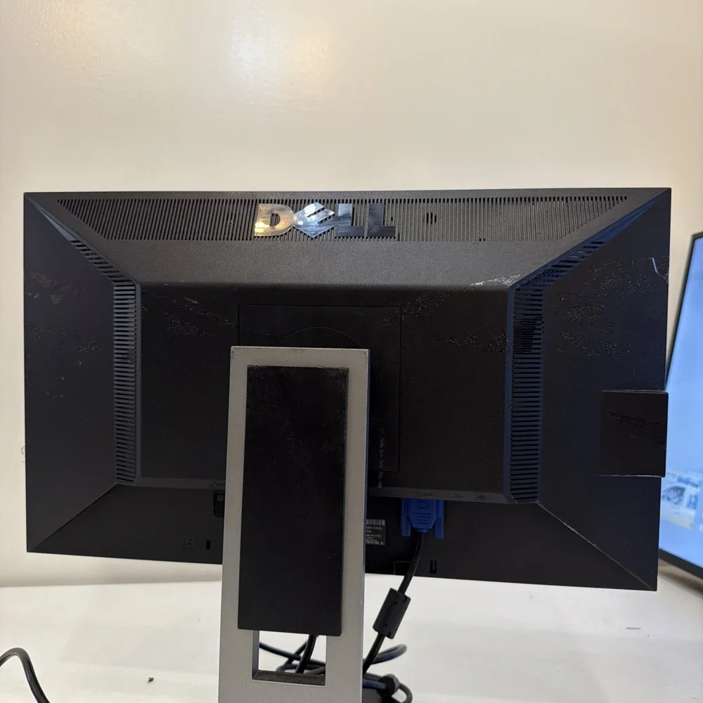 Dell UltraSharp U2211Ht 21.5
